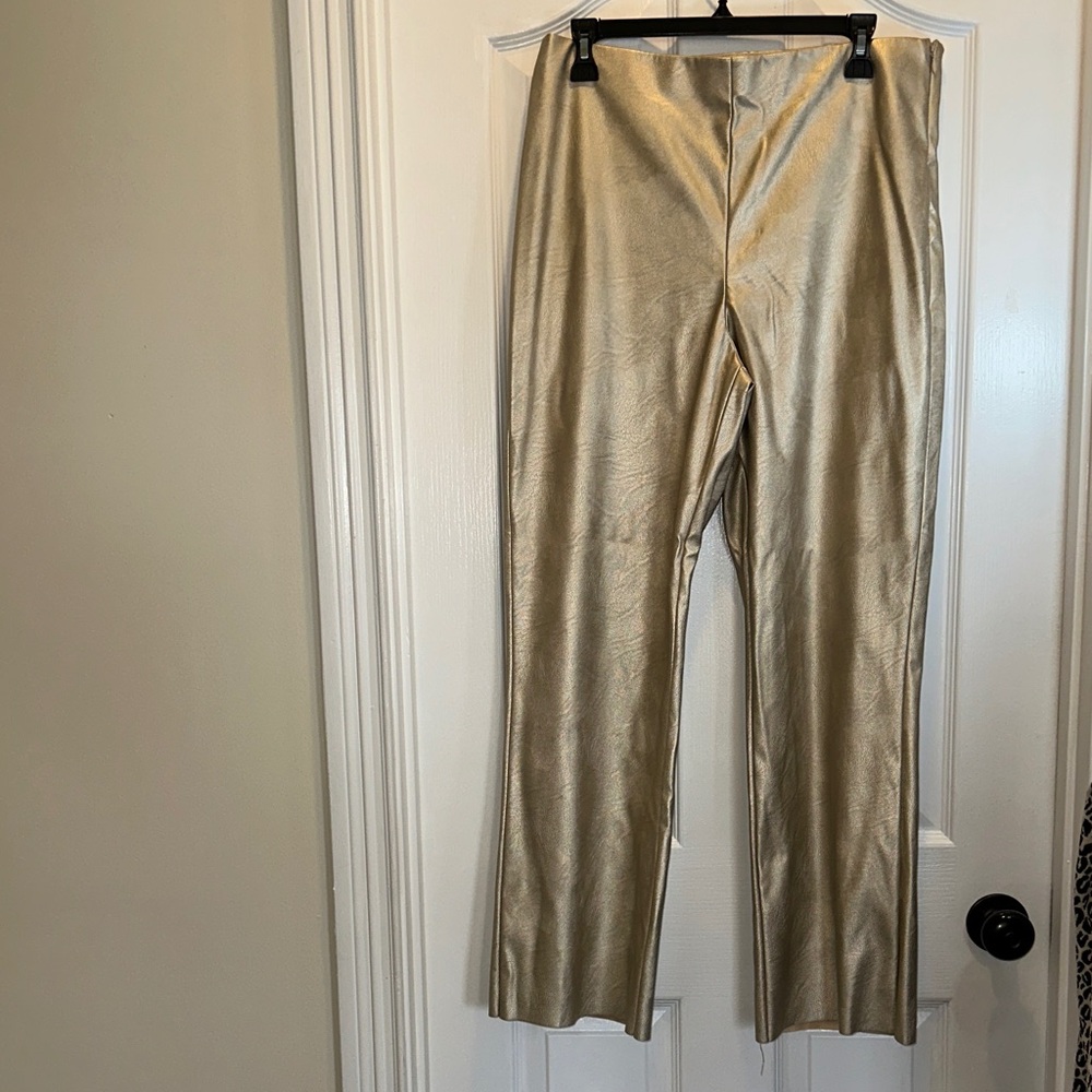 Vince Camuto Metallic Gold Straight-Leg Pants